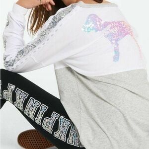 Victoria’s Secret pink Bling set small Leggings and Xs long sleeve v-neck $120